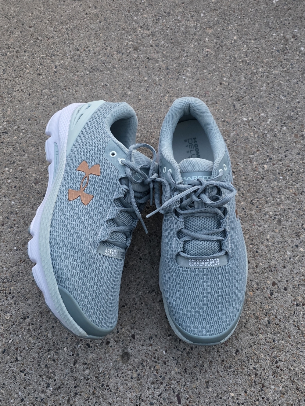 Under Armour Charged Germini Women's Sneaker Size 11 - Picture 2 of 15
